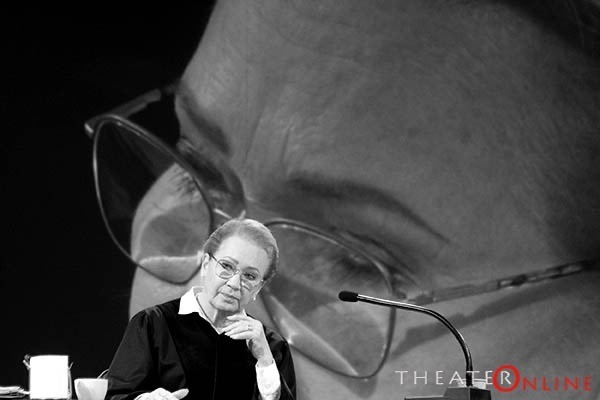 Ferdinand von Schirach: Nyílt tárgyalás, rendező: Székely Kriszta – Katona József Színház