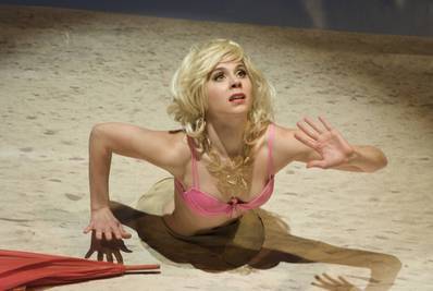 Ó, azok a szép napok! Ó, azok a szép napok!