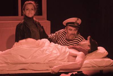 Cserenadrág Cserenadrág