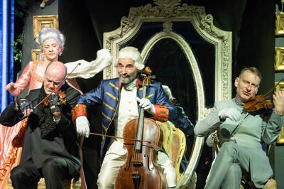 Mercedes Benz Mercedes Benz