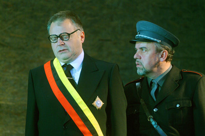 Mit csinál a kongresszus? Mit csinál a kongresszus?