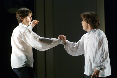 A férfiak nélküli falu A férfiak nélküli falu