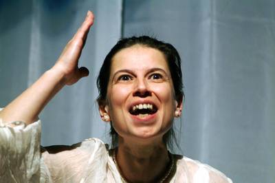 Elada Pinyo és az idő Elada Pinyo és az idő